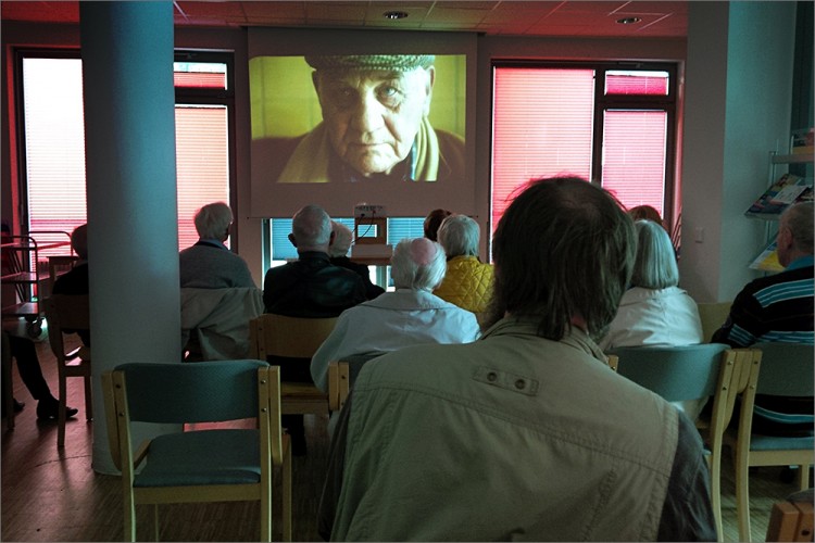 2015, Osterbrookviertel, Film "Das Tor zur Welt" / Elisabeth-Kleber-Stiftung / Seniorenförderung / Wir fördern ein aktives Leben im Alter